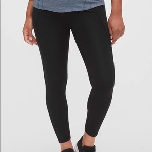 3/$25 Gap Fit Maternity Blackout Technology 7/8 Leggings Side Pockets
